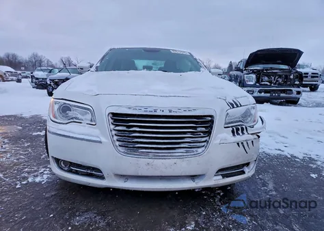 2013 Chrysler 300 from USA, damaged, VIN 2C3CCARG2DH539087